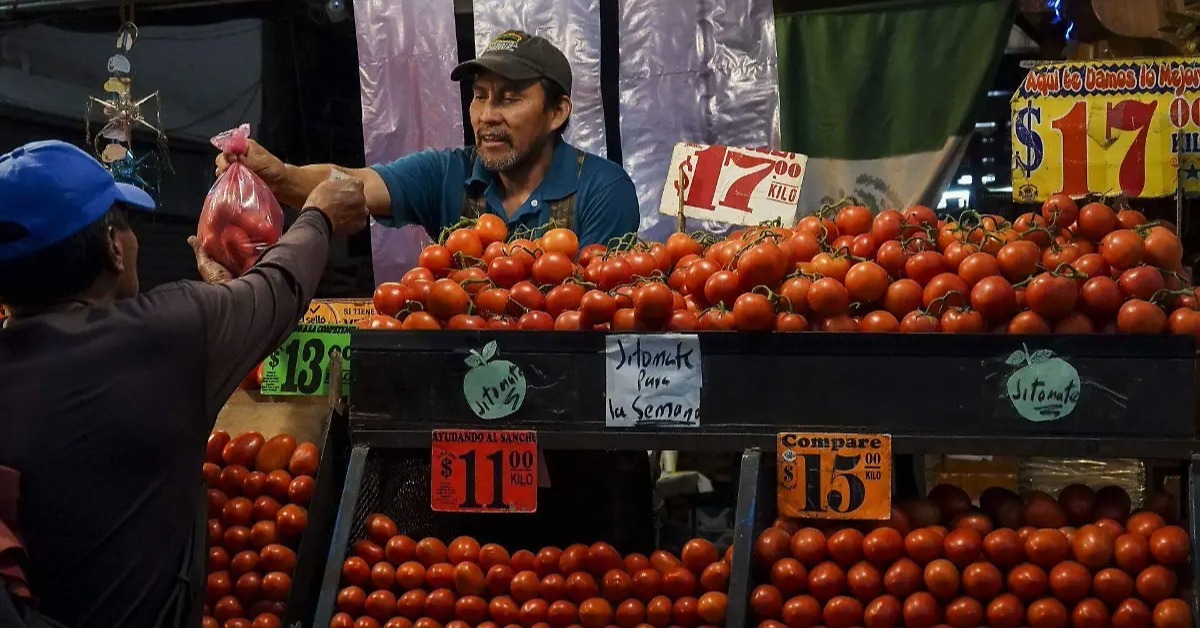Mexico inflation rises to 3.92% in early February 2026