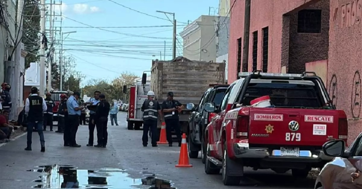 Worker Dies in Mérida Historic Center Roof Collapse