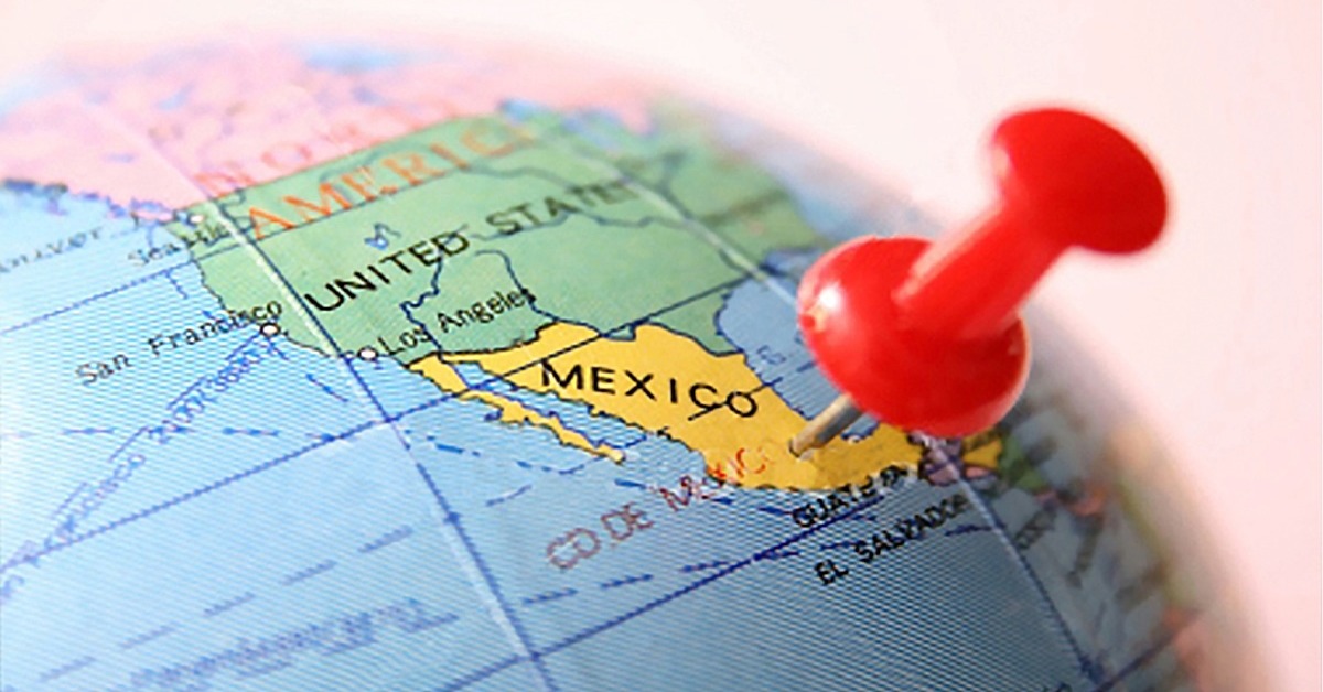 Mexico investment falls again as slump hits 16 months